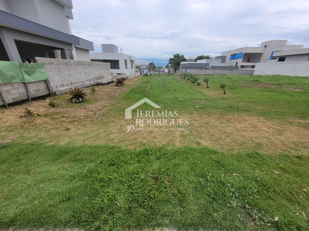 Comprar Terreno / Condom&iacute;nio em Pindamonhangaba R$ 370.000,00 - Foto 1