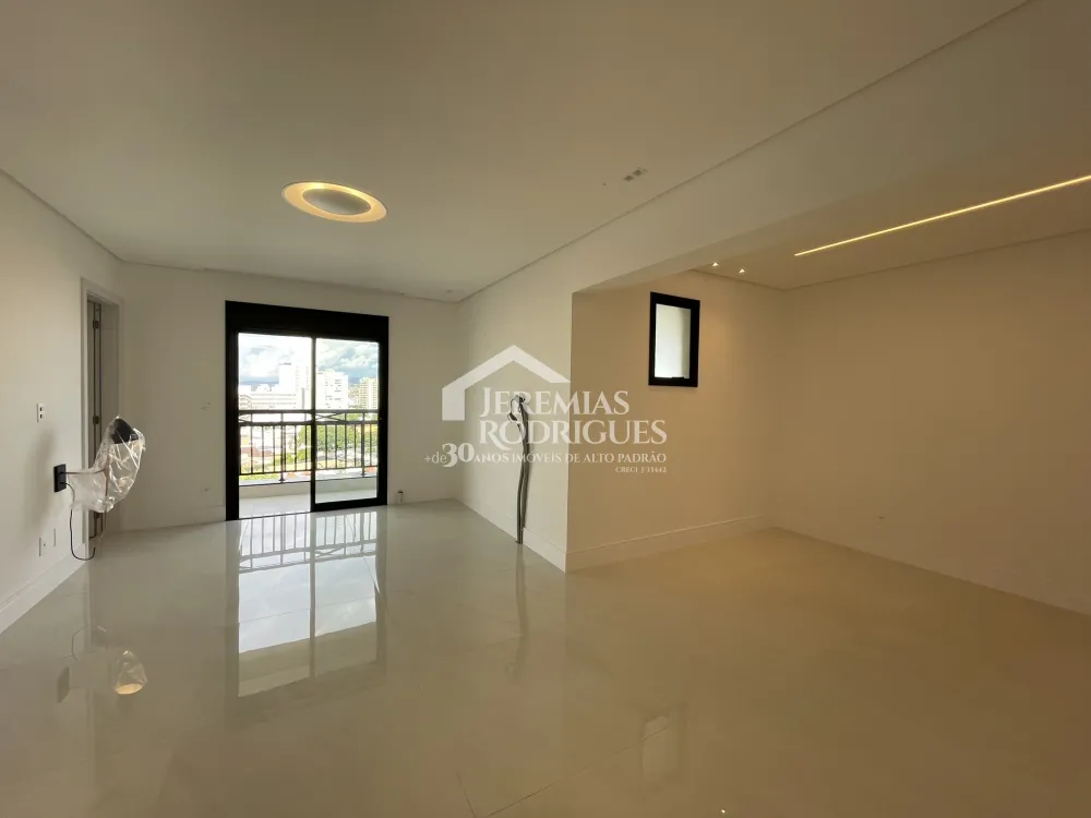 Comprar Apartamento / Padr&atilde;o em Taubat&eacute; R$ 1.750.000,00 - Foto 14