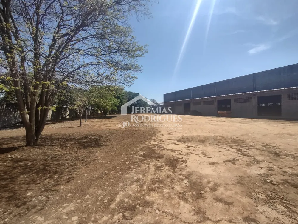 Alugar Comercial / Galp&atilde;o em Taubat&eacute; R$ 40.000,00 - Foto 4