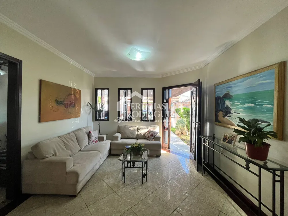 Comprar Casa / Sobrado em Taubat&eacute; R$ 1.540.000,00 - Foto 3