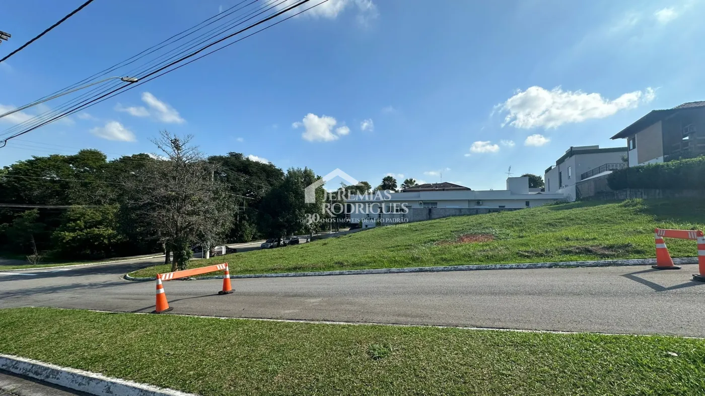 Comprar Terreno / Condom&iacute;nio em Pindamonhangaba R$ 1.000.000,00 - Foto 2