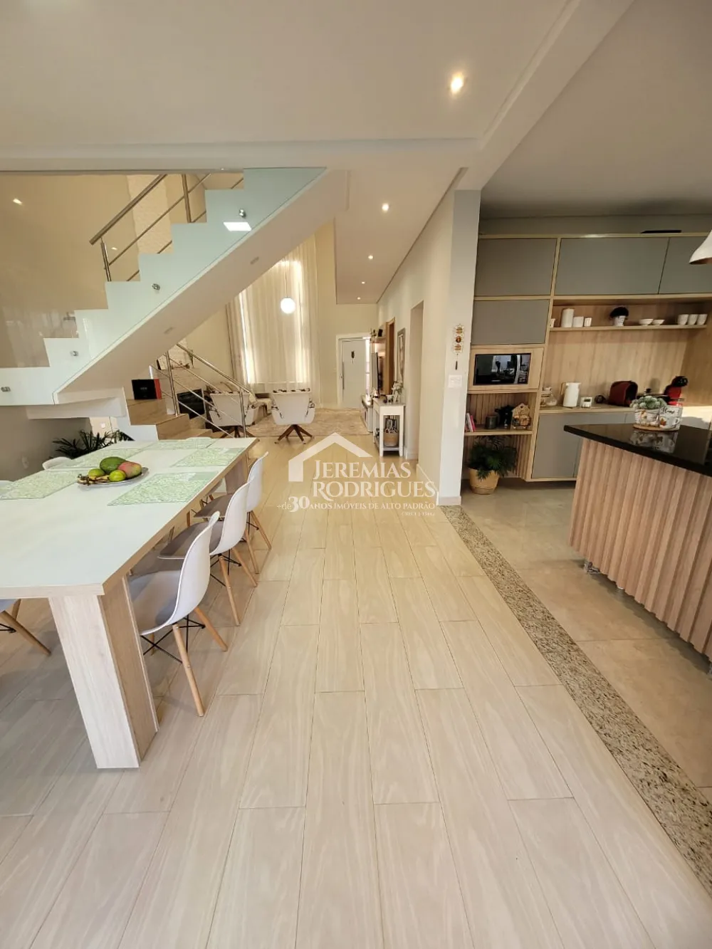 Comprar Casa / Condom&iacute;nio em Taubat&eacute; R$ 1.400.000,00 - Foto 7