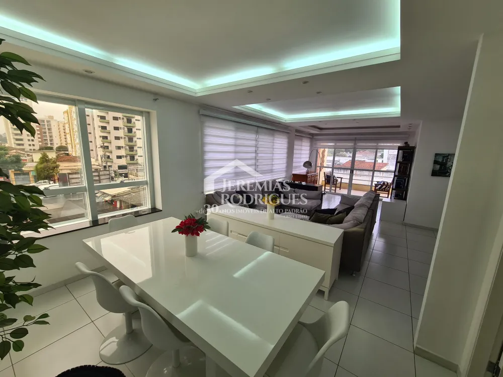 Comprar Apartamento / Padr&atilde;o em Taubat&eacute; R$ 990.000,00 - Foto 1