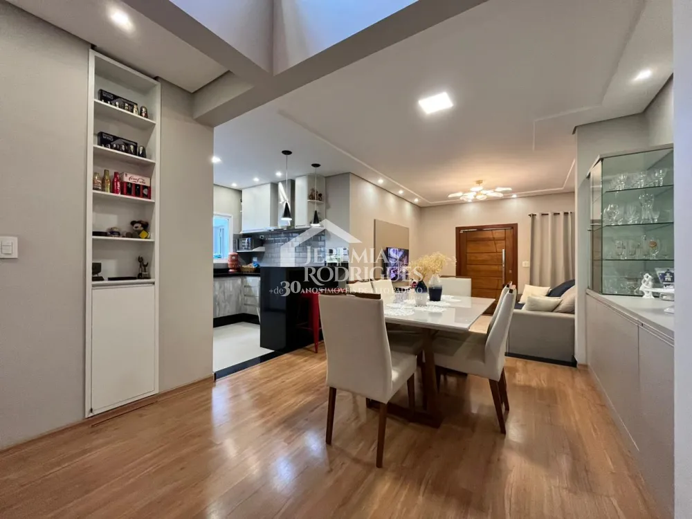 Comprar Casa / Padr&atilde;o em Trememb&eacute; R$ 790.000,00 - Foto 7