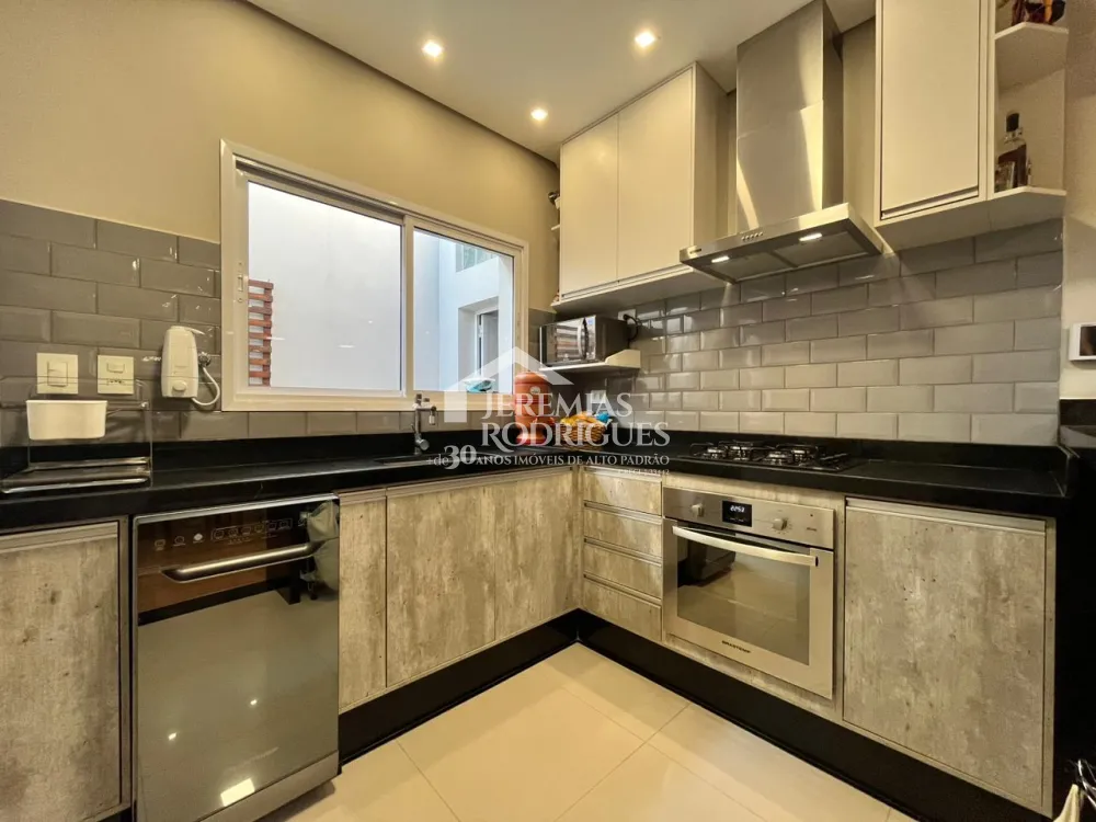 Comprar Casa / Padr&atilde;o em Trememb&eacute; R$ 790.000,00 - Foto 5