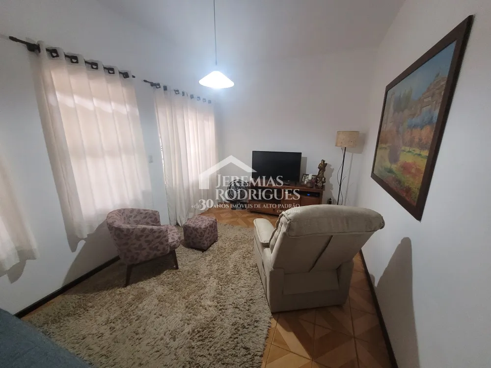 Alugar Casa / Sobrado em Pindamonhangaba R$ 3.700,00 - Foto 2