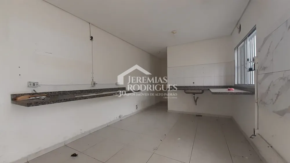 Alugar Comercial / Ponto Comercial em Taubat&eacute; R$ 4.200,00 - Foto 12