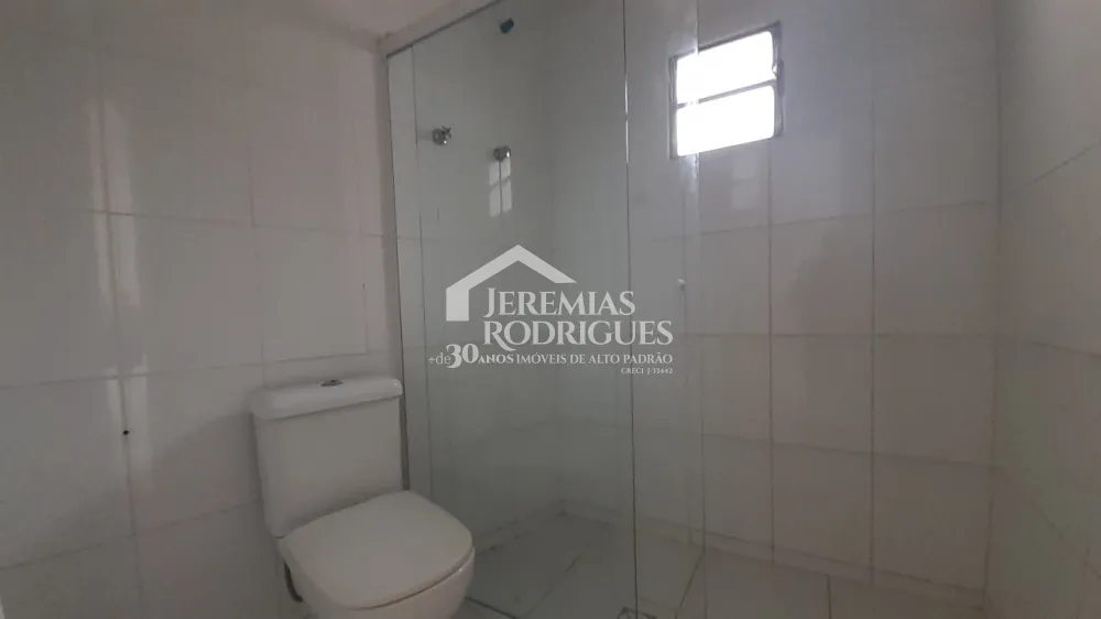 Alugar Comercial / Ponto Comercial em Taubat&eacute; R$ 4.200,00 - Foto 13