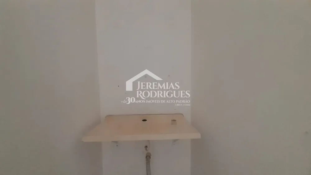 Alugar Comercial / Ponto Comercial em Taubat&eacute; R$ 4.200,00 - Foto 14