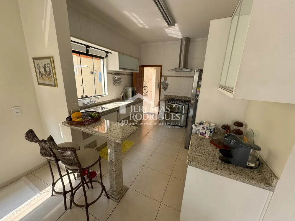 Comprar Casa / Condom&iacute;nio em Pindamonhangaba R$ 1.800.000,00 - Foto 4