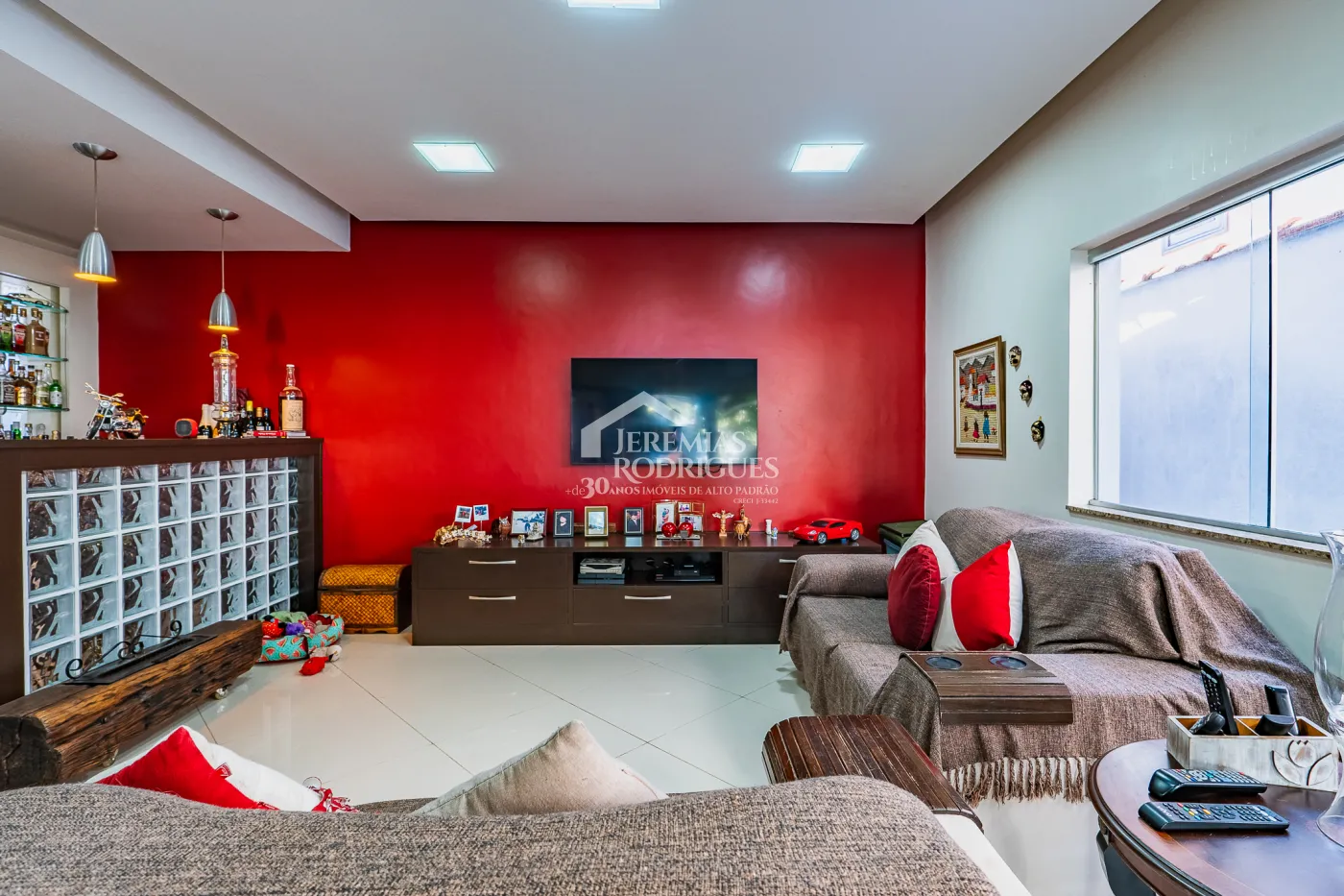 Alugar Casa / Condom&iacute;nio em Pindamonhangaba R$ 6.000,00 - Foto 9