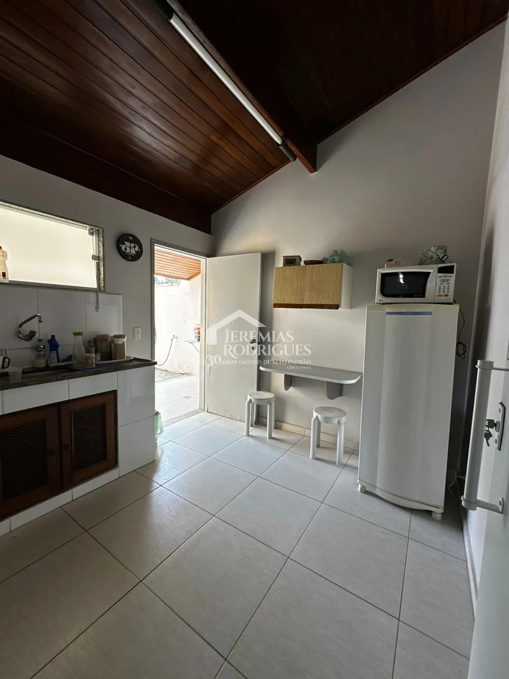 Comprar Casa / Padr&atilde;o em Taubat&eacute; R$ 1.800.000,00 - Foto 12