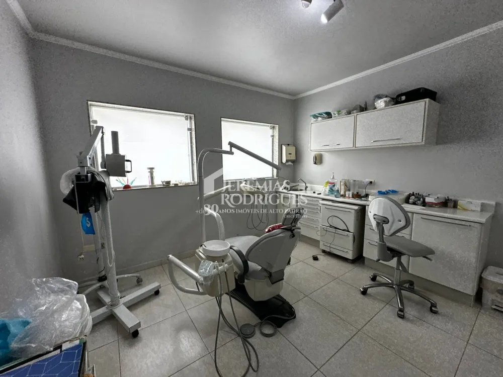 Comprar Casa / Padr&atilde;o em Taubat&eacute; R$ 1.800.000,00 - Foto 11