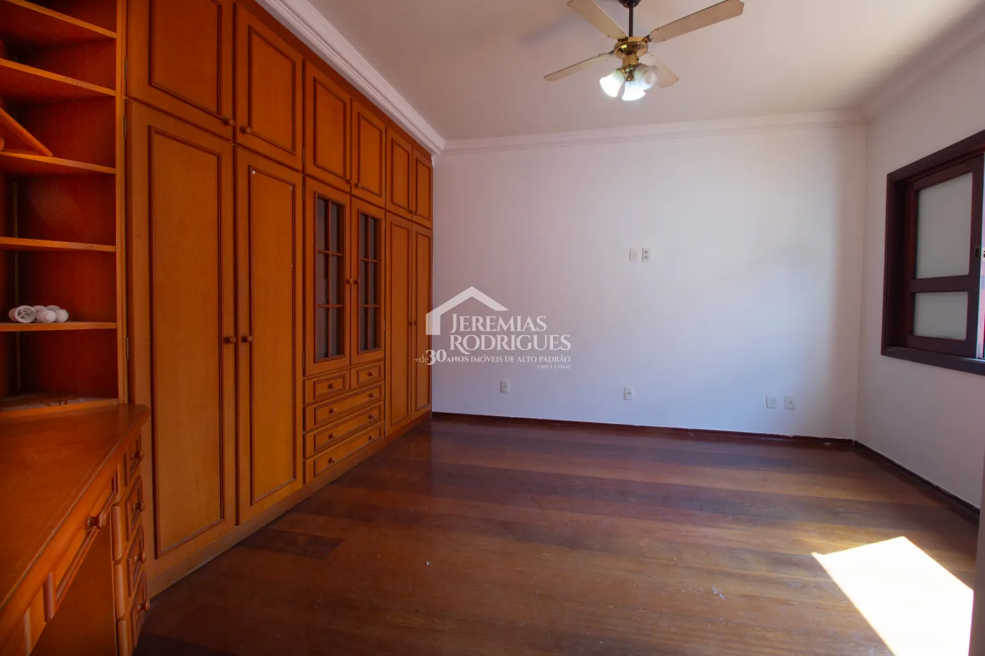 Alugar Casa / Condom&iacute;nio em Pindamonhangaba R$ 6.900,00 - Foto 10