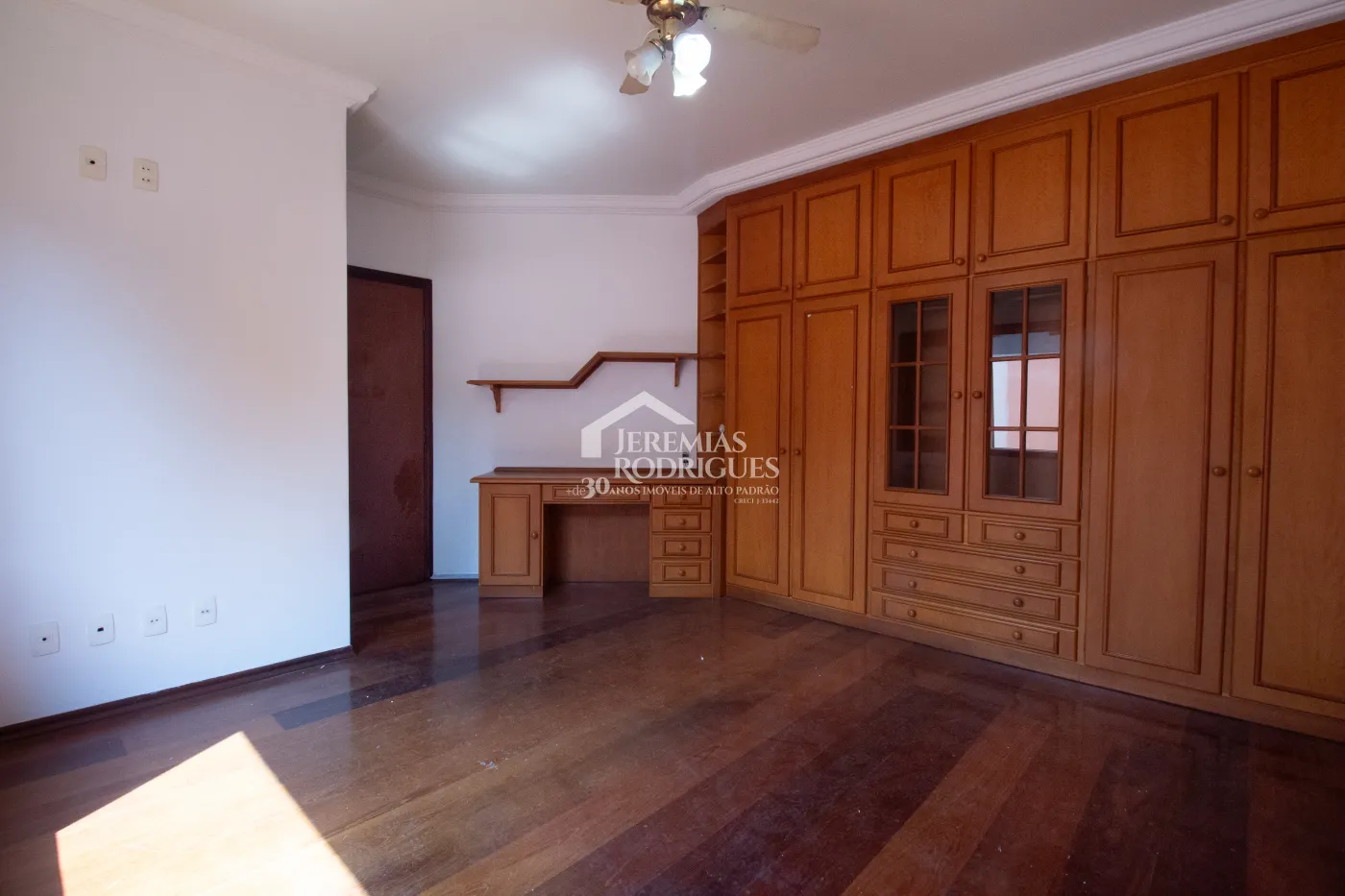 Alugar Casa / Condom&iacute;nio em Pindamonhangaba R$ 6.900,00 - Foto 9
