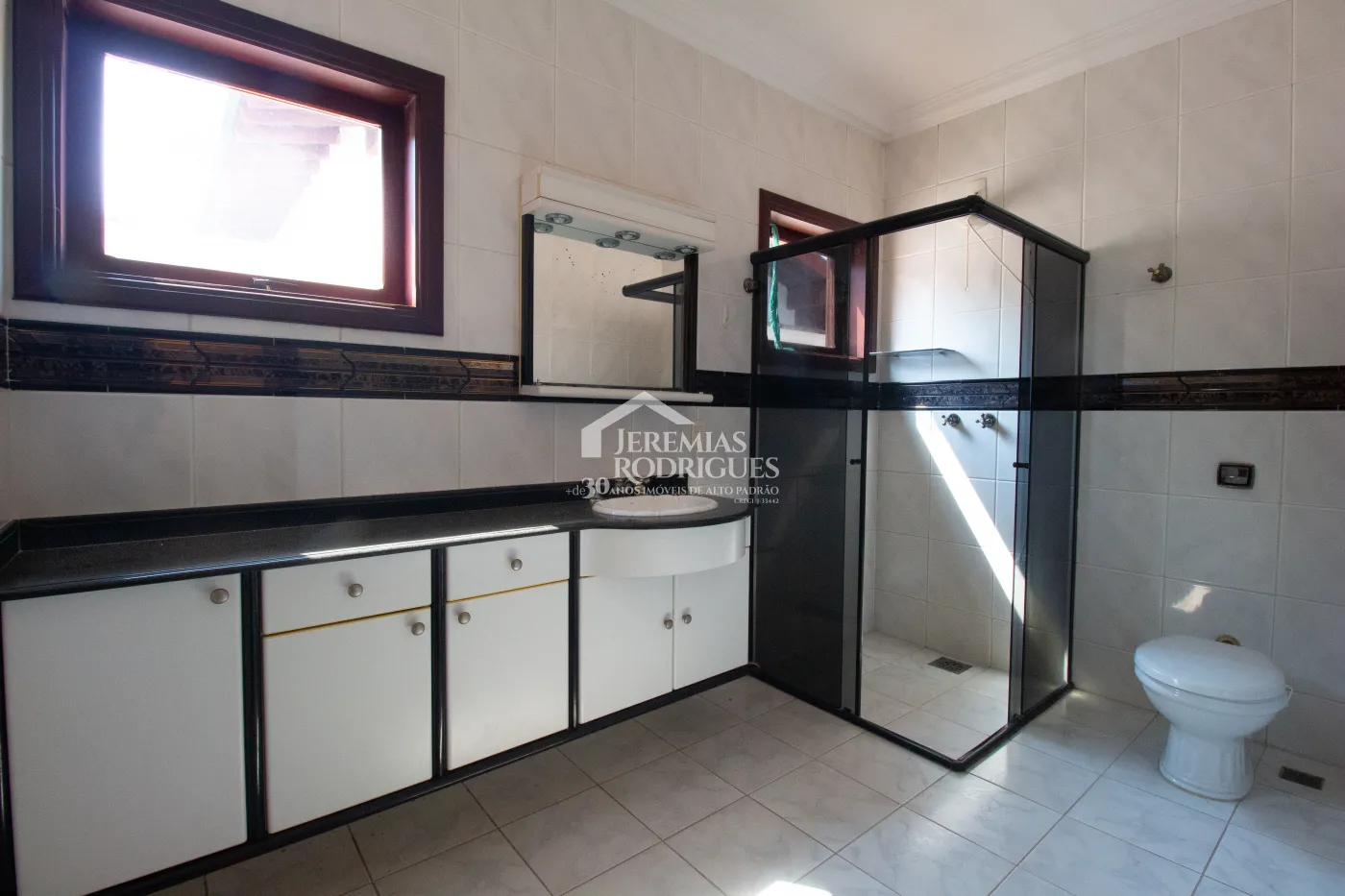 Alugar Casa / Condom&iacute;nio em Pindamonhangaba R$ 6.900,00 - Foto 18