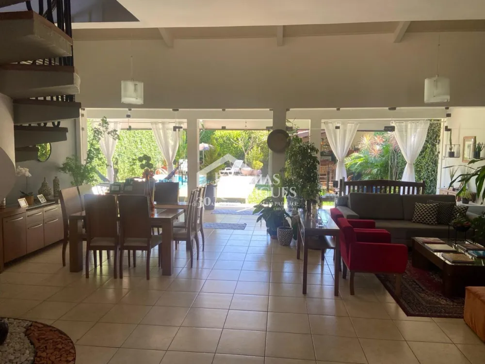 Comprar Casa / Padr&atilde;o em Taubat&eacute; R$ 1.600.000,00 - Foto 6