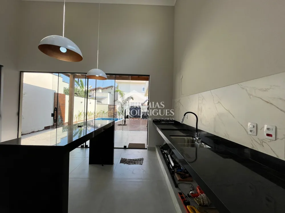 Comprar Casa / Condom&iacute;nio em Trememb&eacute; R$ 1.300.000,00 - Foto 3