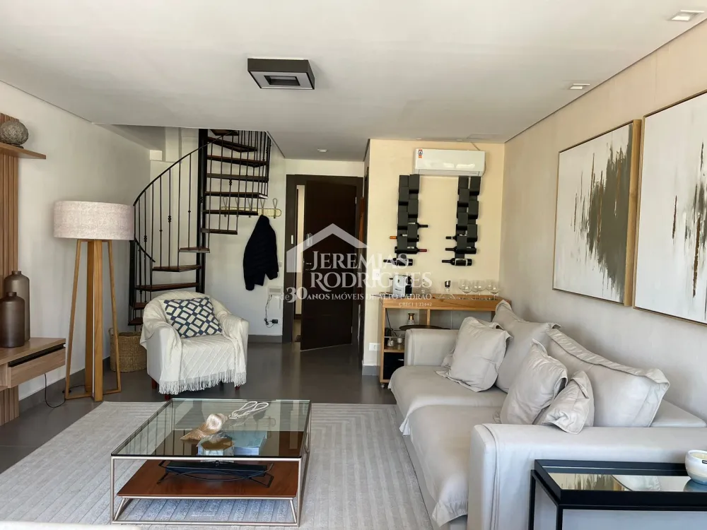 Comprar Apartamento / Duplex em Campos do Jord&atilde;o R$ 1.700.000,00 - Foto 2