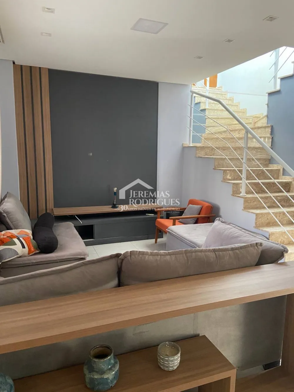 Comprar Casa / Condom&iacute;nio em Taubat&eacute; R$ 690.000,00 - Foto 3