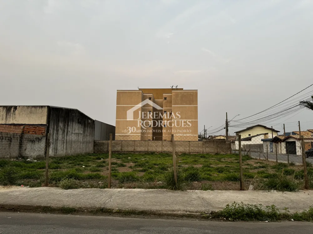 Comprar Terreno / &Aacute;rea em Pindamonhangaba - Foto 2