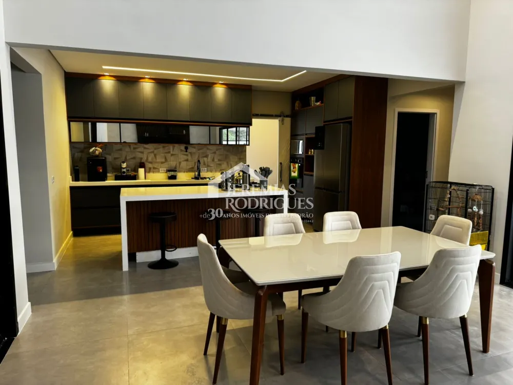 Comprar Casa / Condom&iacute;nio em Taubat&eacute; R$ 2.000.000,00 - Foto 2