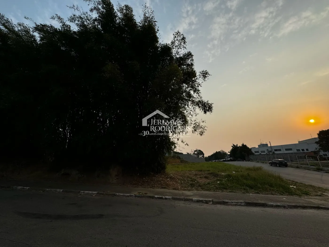 Comprar Terreno / &Aacute;rea em Pindamonhangaba - Foto 5