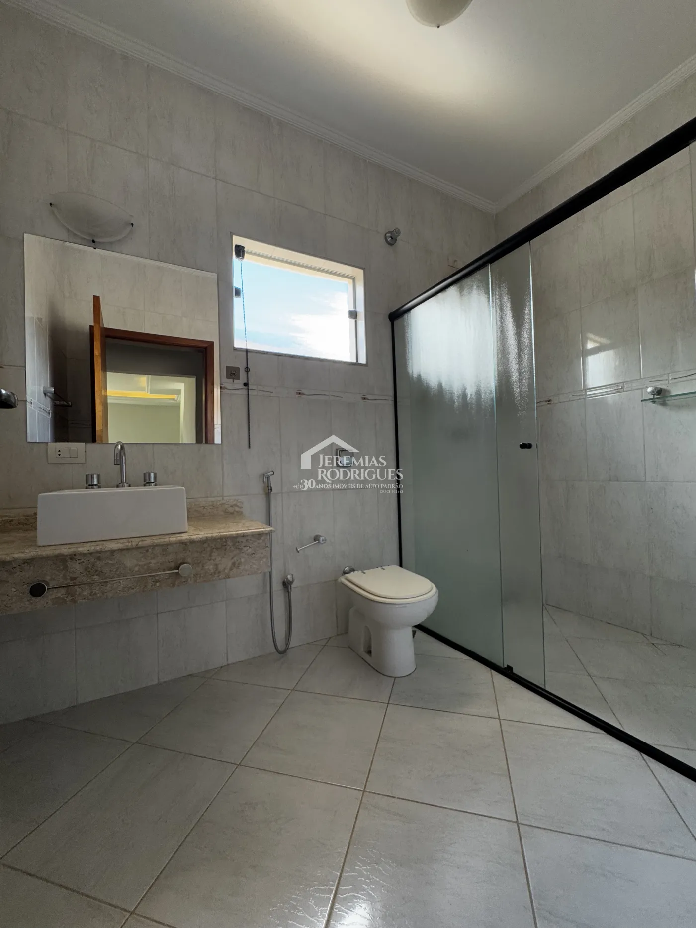 Alugar Casa / Condom&iacute;nio em Pindamonhangaba R$ 4.500,00 - Foto 13