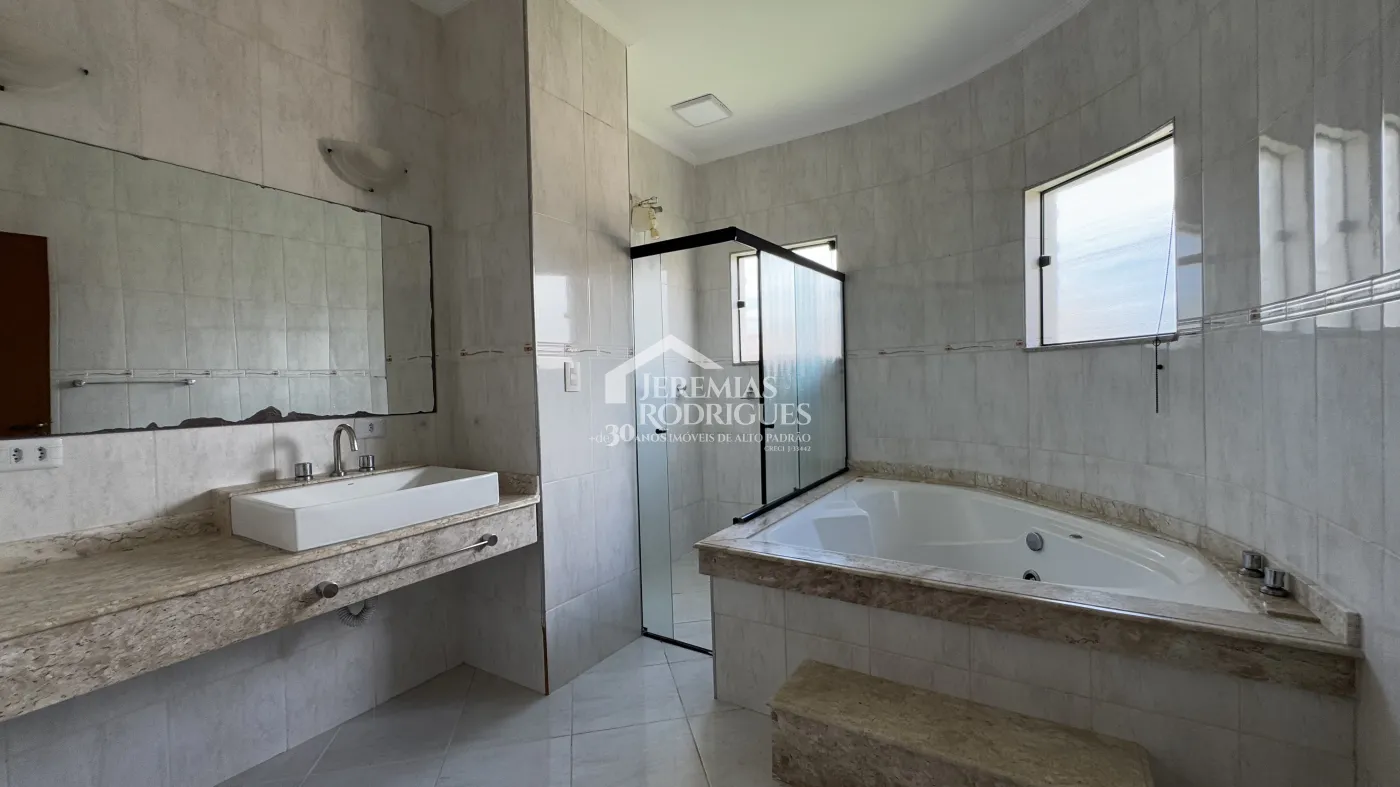 Alugar Casa / Condom&iacute;nio em Pindamonhangaba R$ 4.500,00 - Foto 10