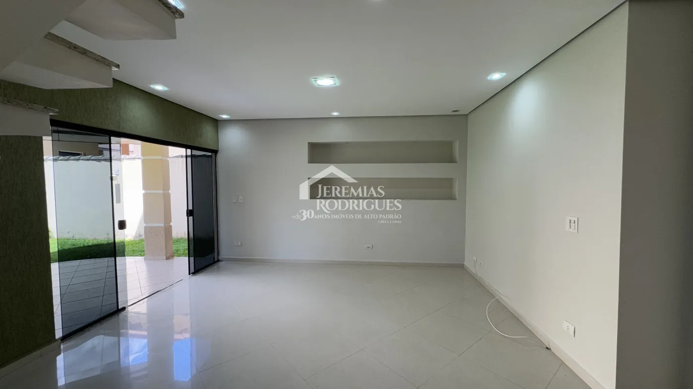 Alugar Casa / Condom&iacute;nio em Pindamonhangaba R$ 4.500,00 - Foto 17