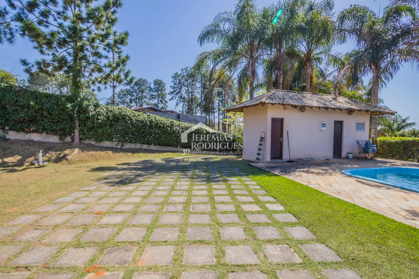 Alugar Casa / Condom&iacute;nio em Taubat&eacute; R$ 8.000,00 - Foto 15