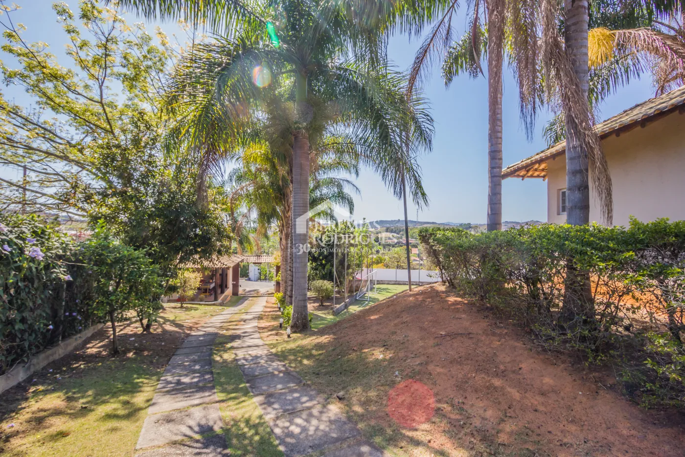 Alugar Casa / Condom&iacute;nio em Taubat&eacute; R$ 8.000,00 - Foto 17