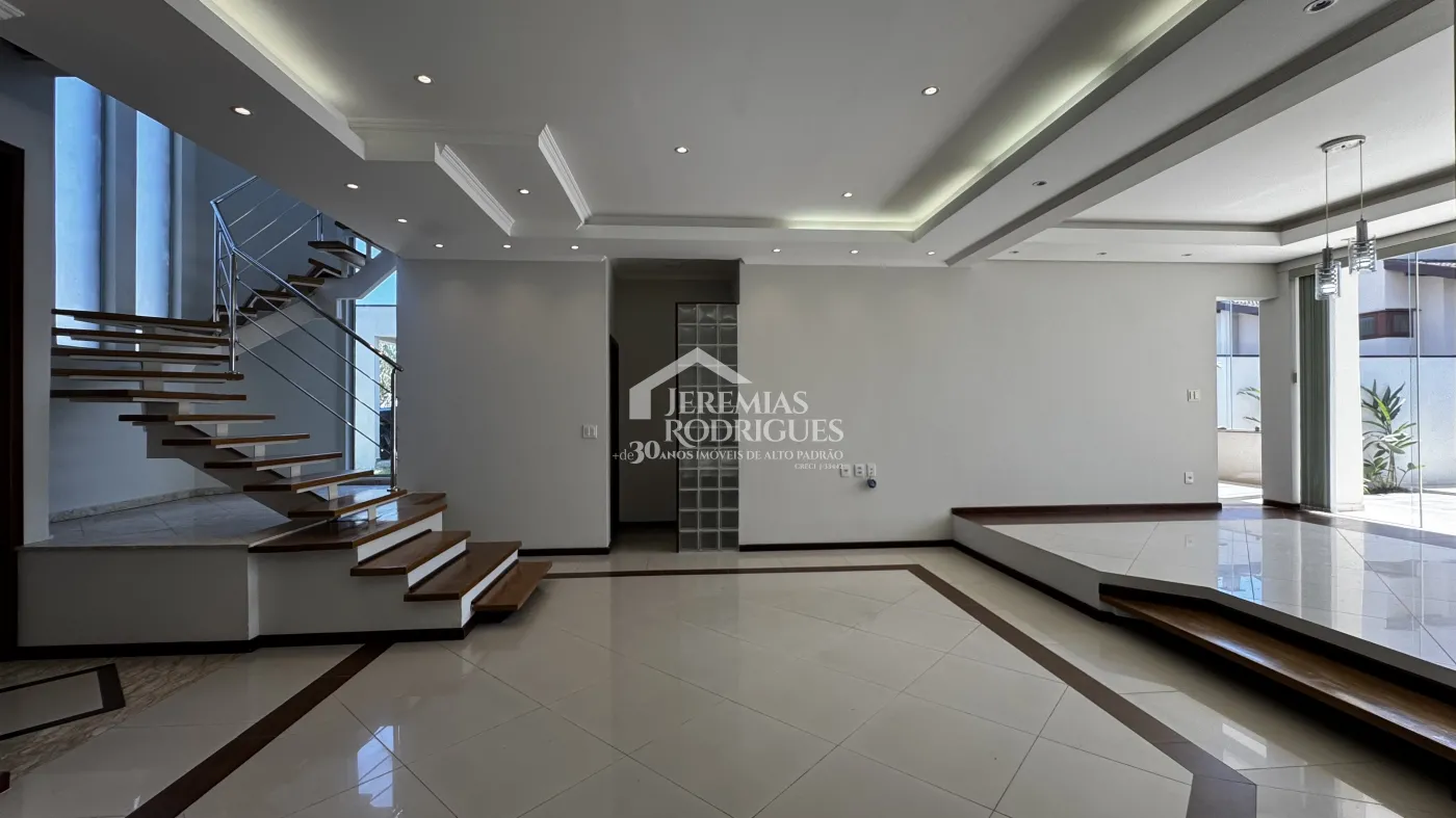 Alugar Casa / Condom&iacute;nio em Pindamonhangaba R$ 7.000,00 - Foto 3