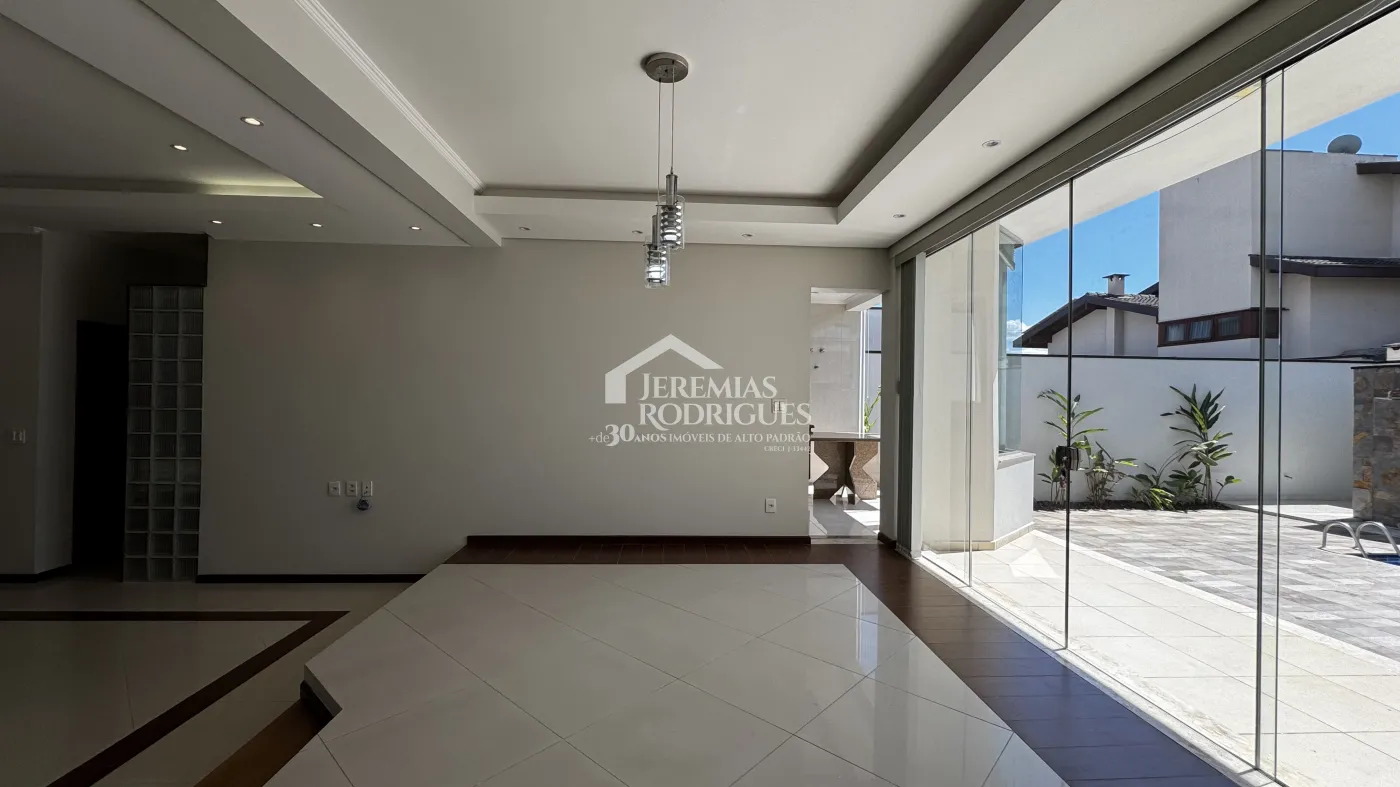 Alugar Casa / Condom&iacute;nio em Pindamonhangaba R$ 7.000,00 - Foto 7