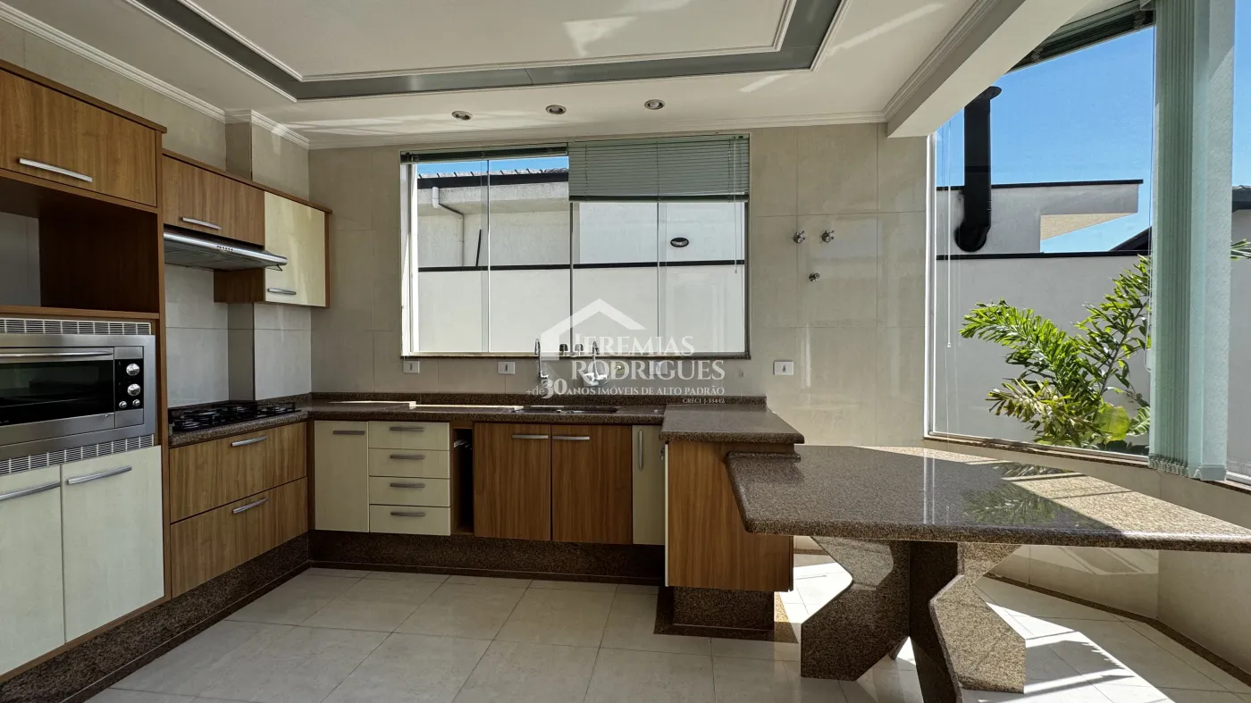 Alugar Casa / Condom&iacute;nio em Pindamonhangaba R$ 7.000,00 - Foto 10