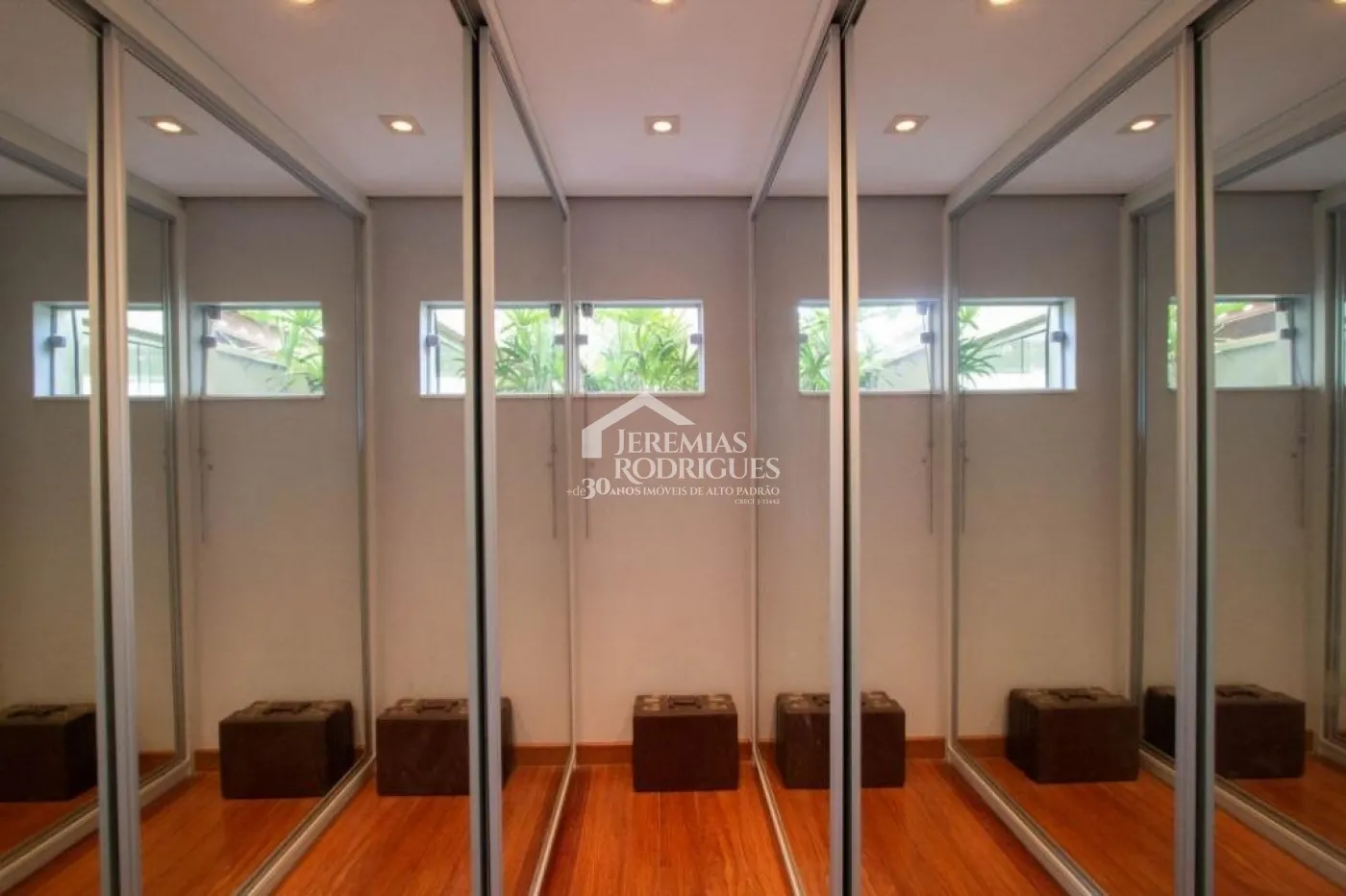 Alugar Casa / Condom&iacute;nio em Taubat&eacute; R$ 15.000,00 - Foto 17