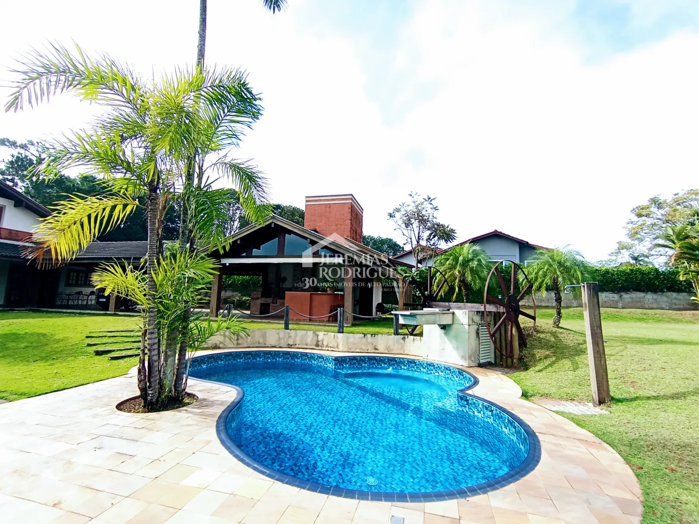 Comprar Casa / Condom&iacute;nio em Taubat&eacute; R$ 2.990.000,00 - Foto 1