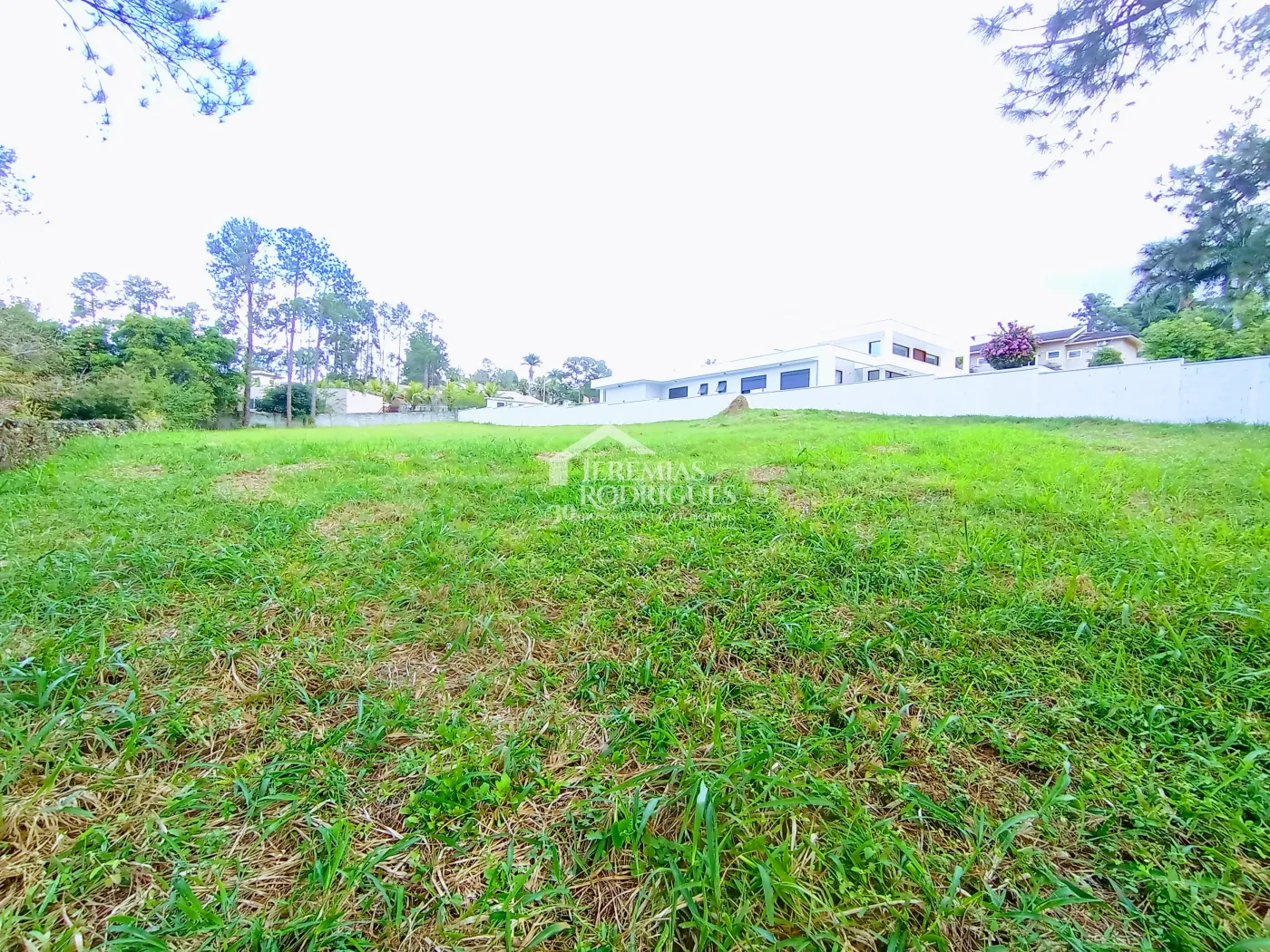 Comprar Terreno / Condom&iacute;nio em Taubat&eacute; R$ 730.000,00 - Foto 1