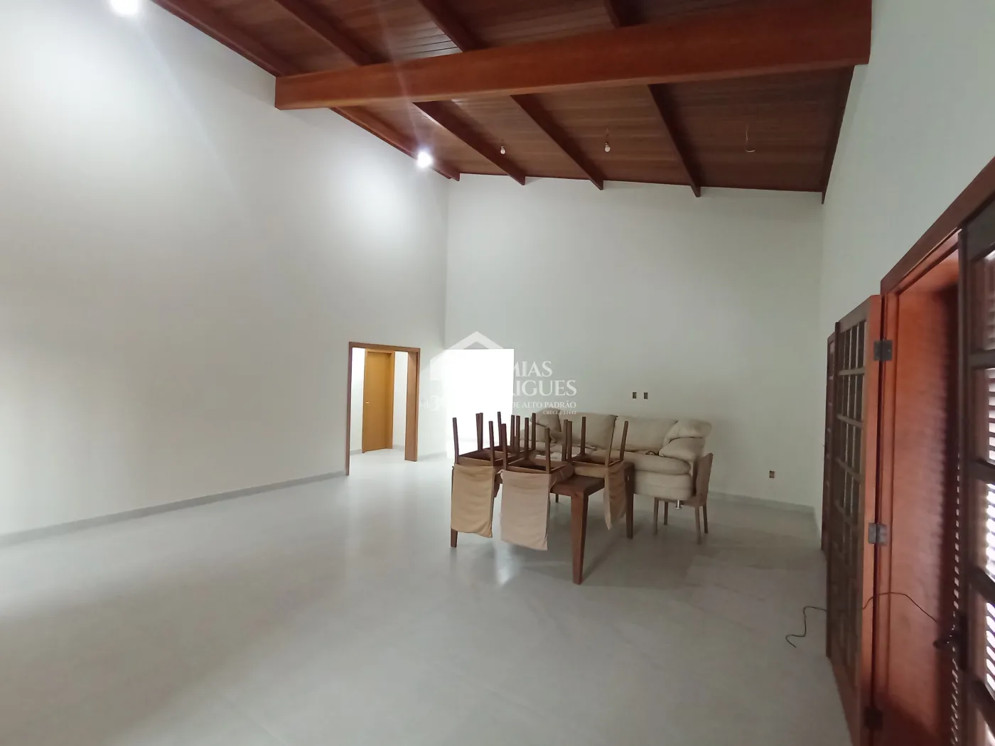 Comprar Casa / Condom&iacute;nio em Taubat&eacute; R$ 2.300.000,00 - Foto 5