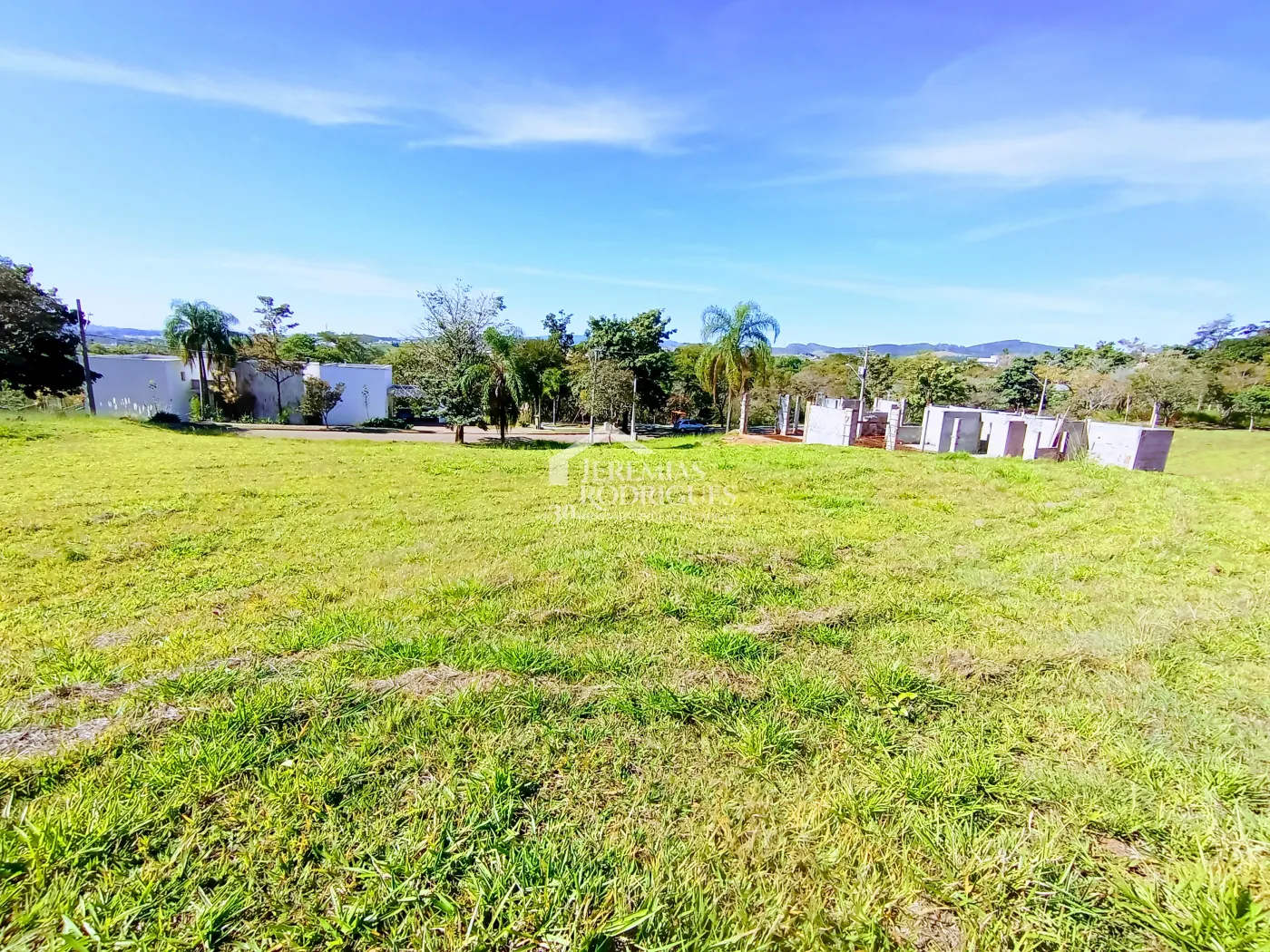 Comprar Terreno / Condom&iacute;nio em Taubat&eacute; R$ 335.000,00 - Foto 5