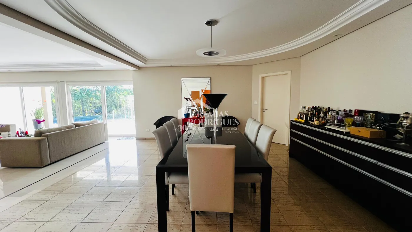 Alugar Casa / Condom&iacute;nio em Taubat&eacute; R$ 15.000,00 - Foto 6