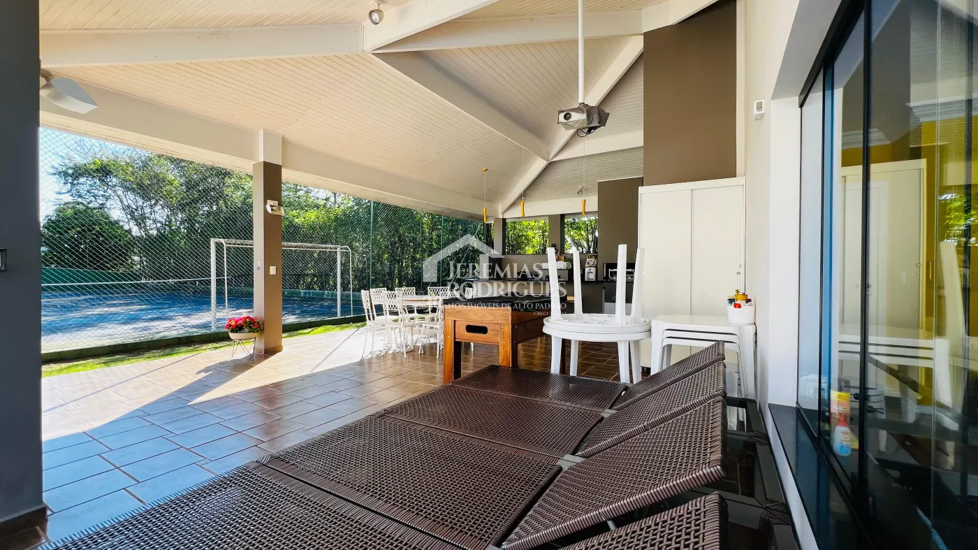 Alugar Casa / Condom&iacute;nio em Taubat&eacute; R$ 15.000,00 - Foto 32