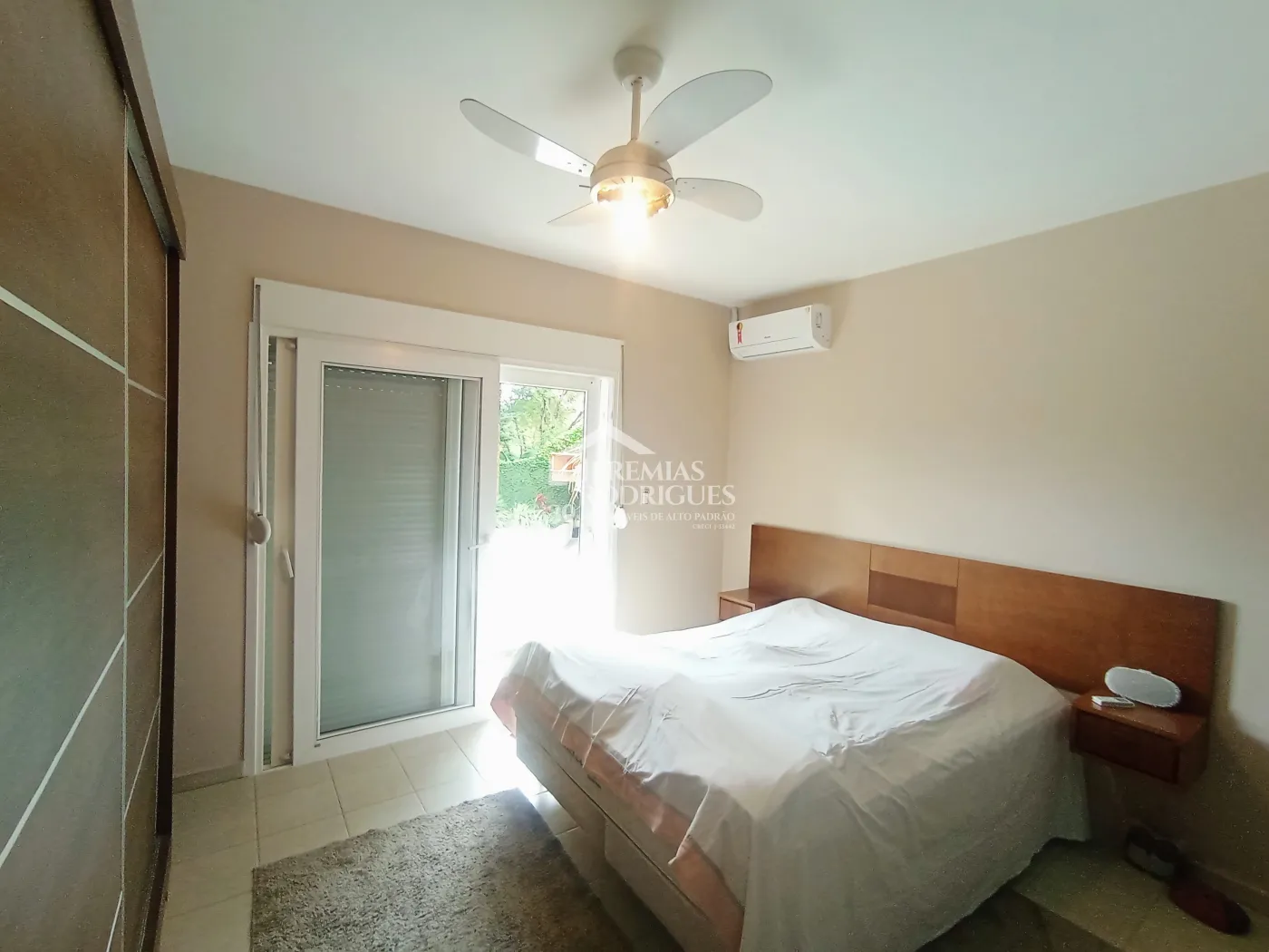 Alugar Casa / Condom&iacute;nio em Pindamonhangaba R$ 9.816,72 - Foto 35