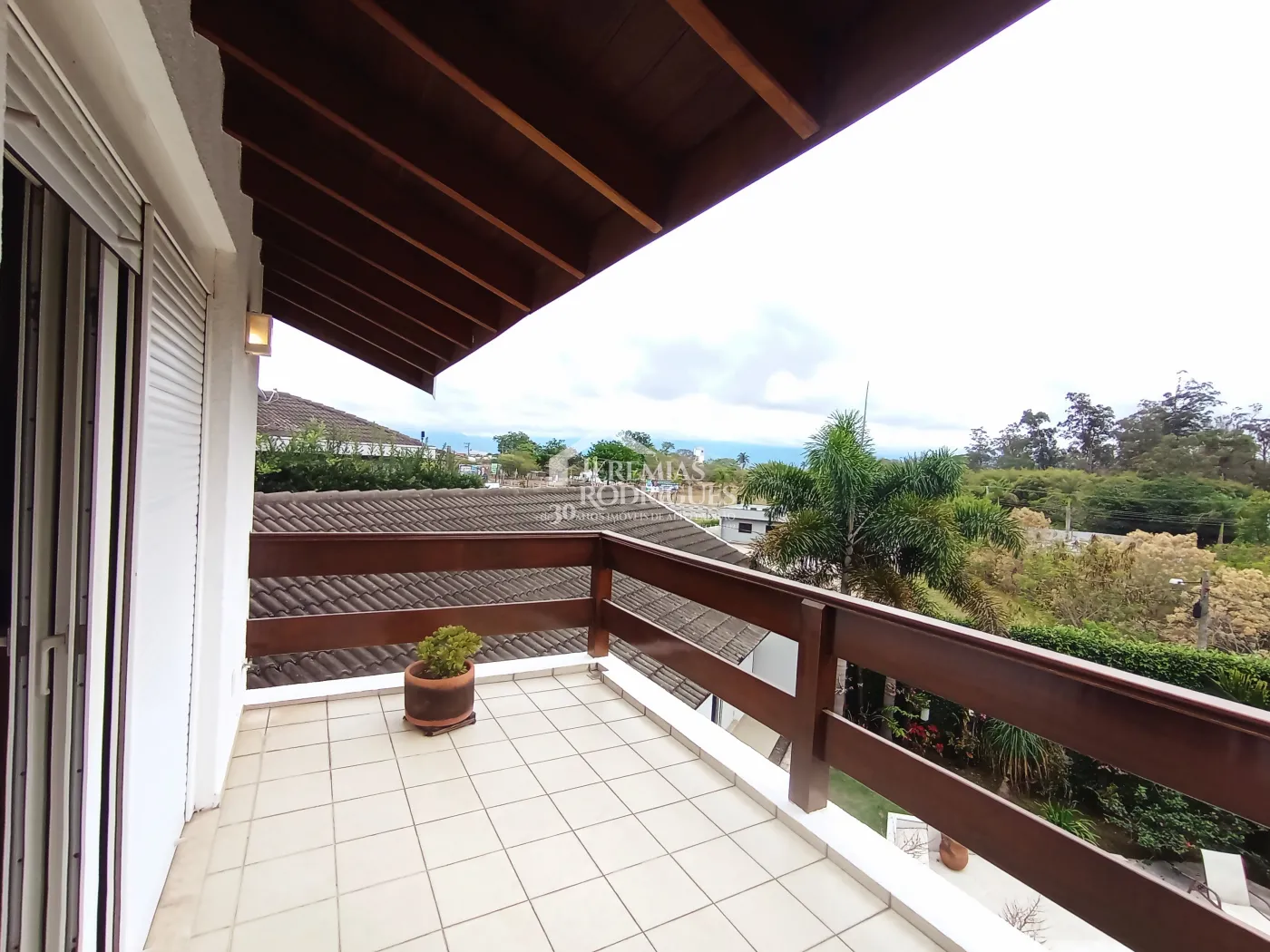 Alugar Casa / Condom&iacute;nio em Pindamonhangaba R$ 9.816,72 - Foto 58