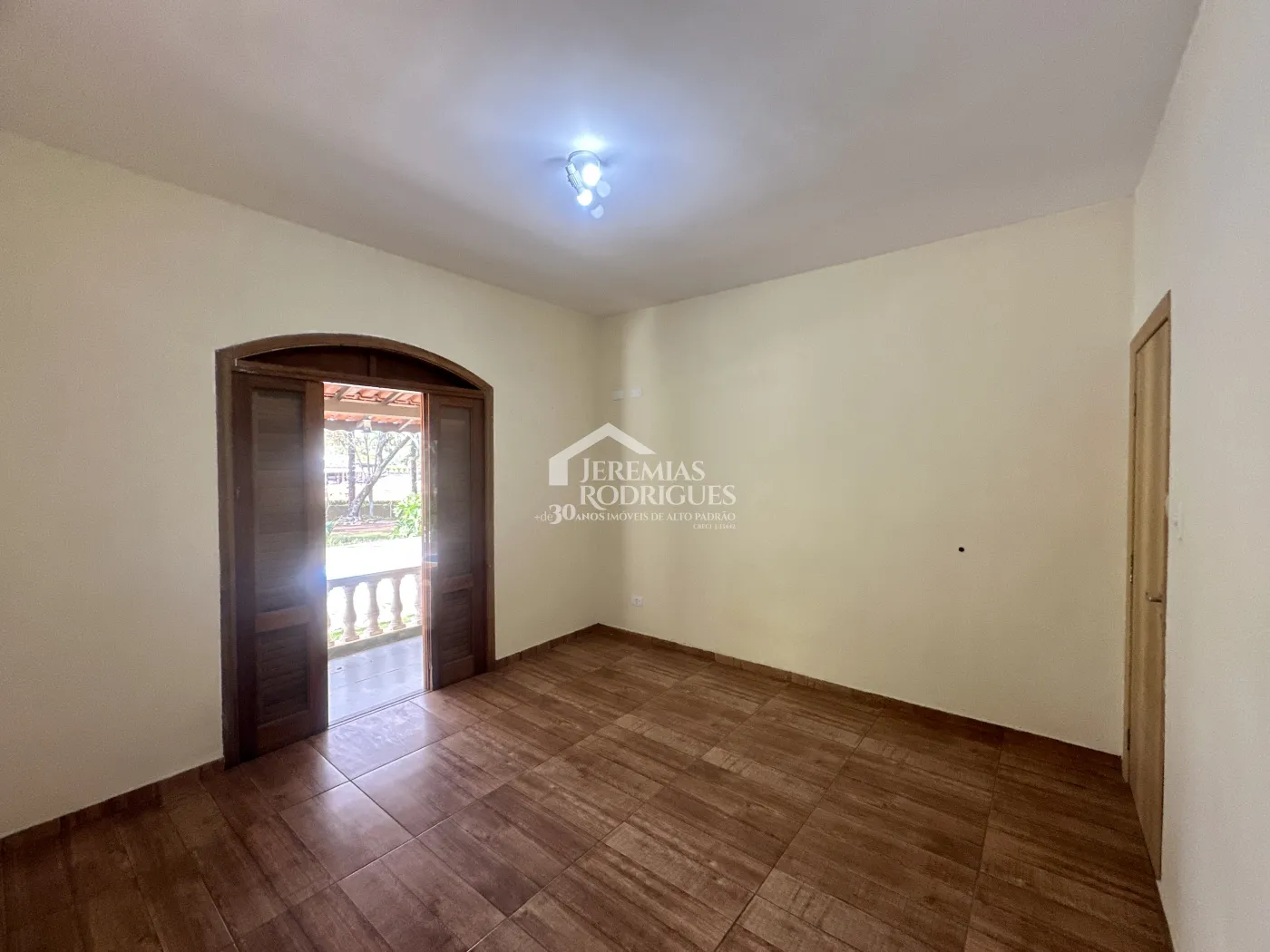 Alugar Casa / Condom&iacute;nio em Taubat&eacute; R$ 5.789,00 - Foto 32