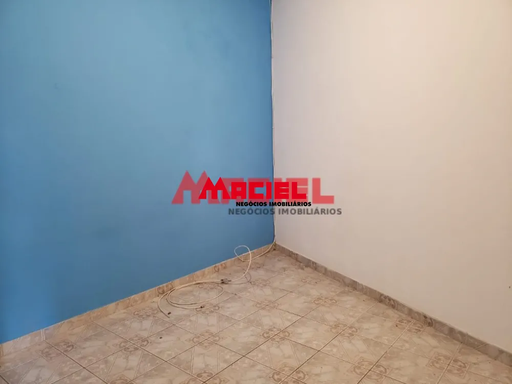 Alugar Casa / Padr&atilde;o em Sao Jose dos Campos R$ 1.400,00 - Foto 9