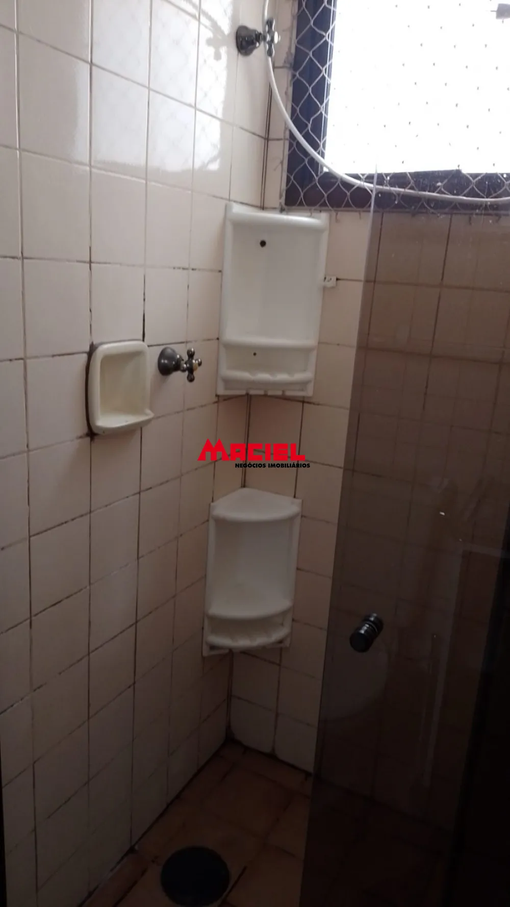 Alugar Apartamento / Padr&atilde;o em S&atilde;o Jos&eacute; dos Campos R$ 2.250,00 - Foto 8