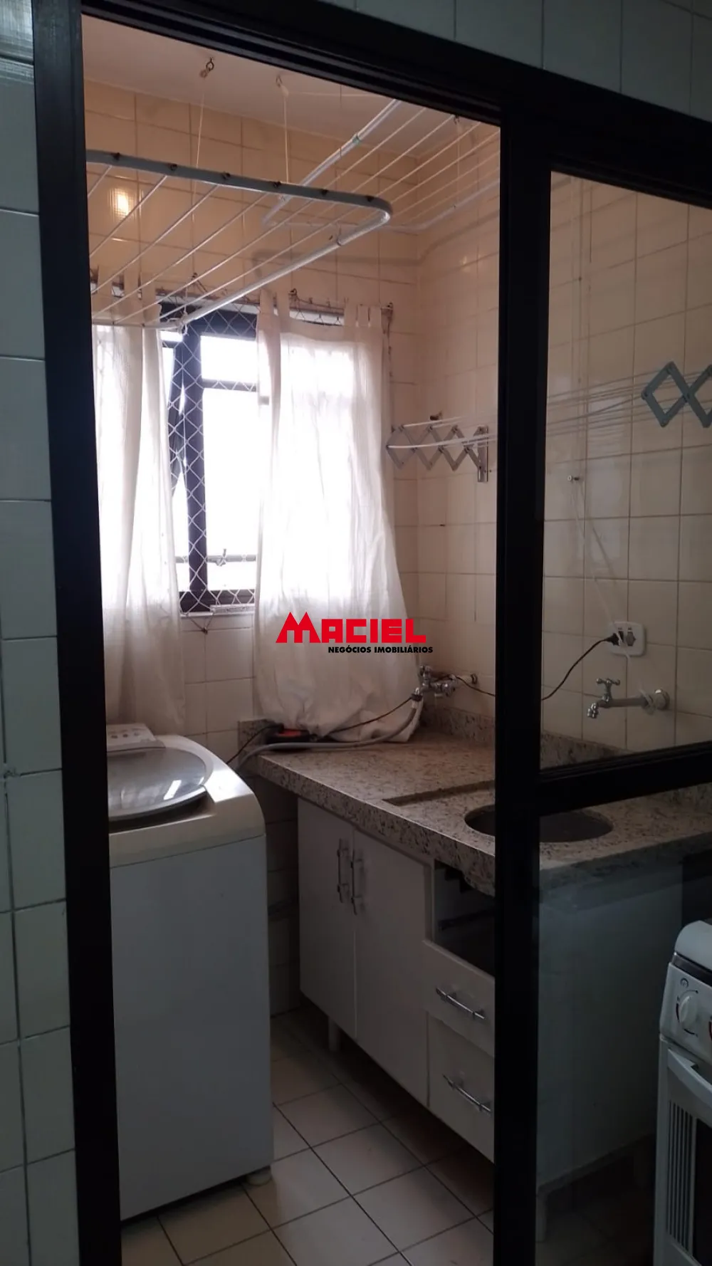 Alugar Apartamento / Padr&atilde;o em S&atilde;o Jos&eacute; dos Campos R$ 2.250,00 - Foto 20