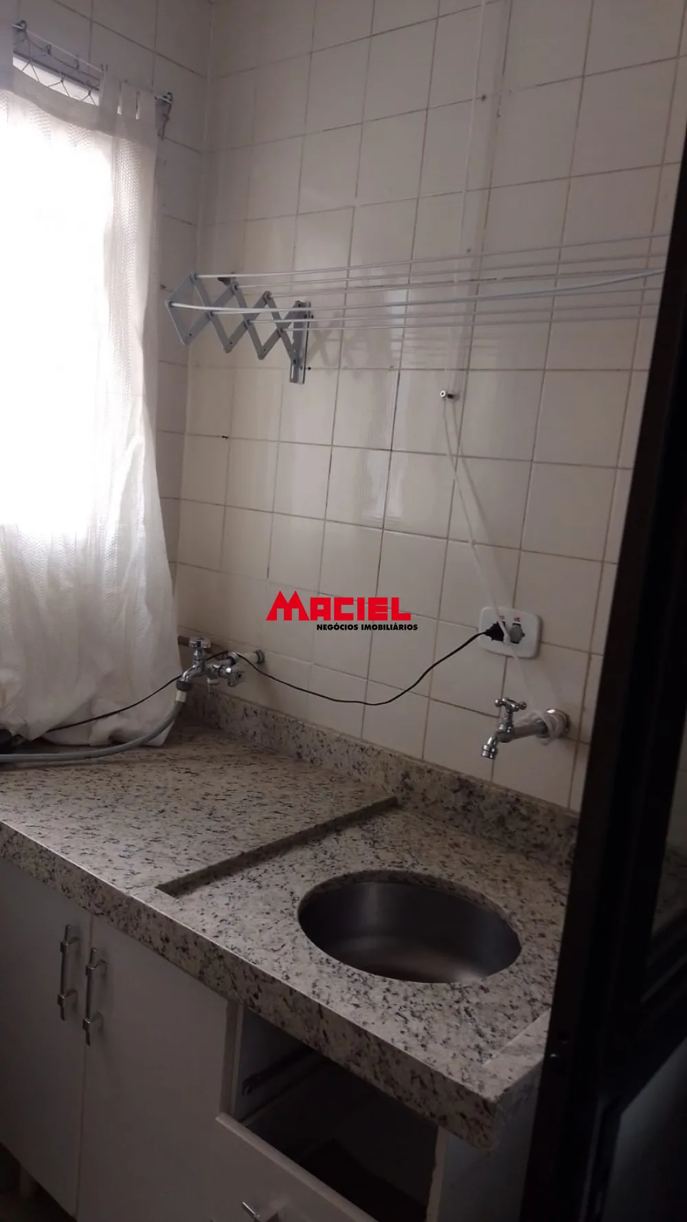 Alugar Apartamento / Padr&atilde;o em S&atilde;o Jos&eacute; dos Campos R$ 2.250,00 - Foto 21