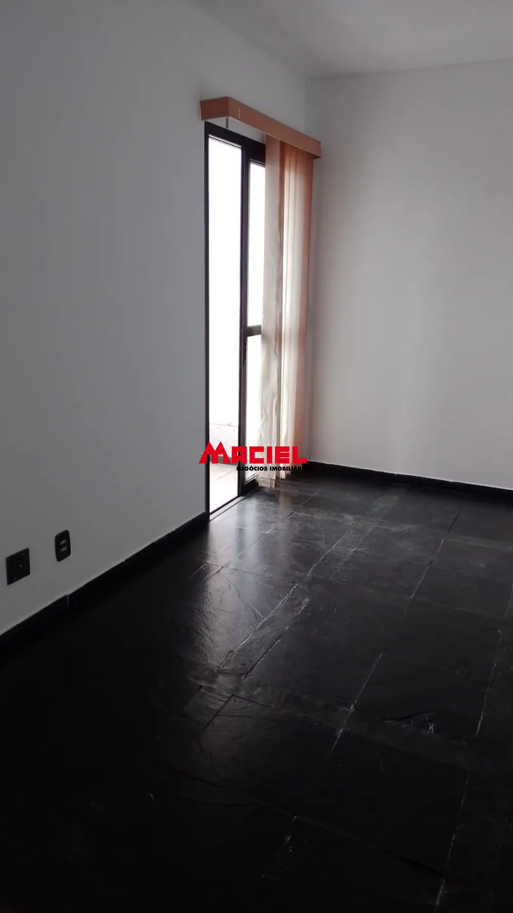 Alugar Apartamento / Padr&atilde;o em S&atilde;o Jos&eacute; dos Campos R$ 2.250,00 - Foto 24